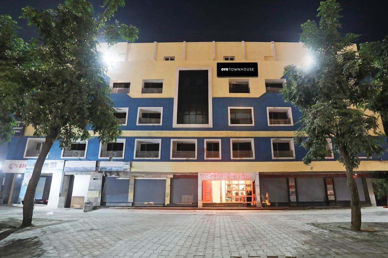 Townhouse Rajdhani Residency Sururnagar Bagian luar foto