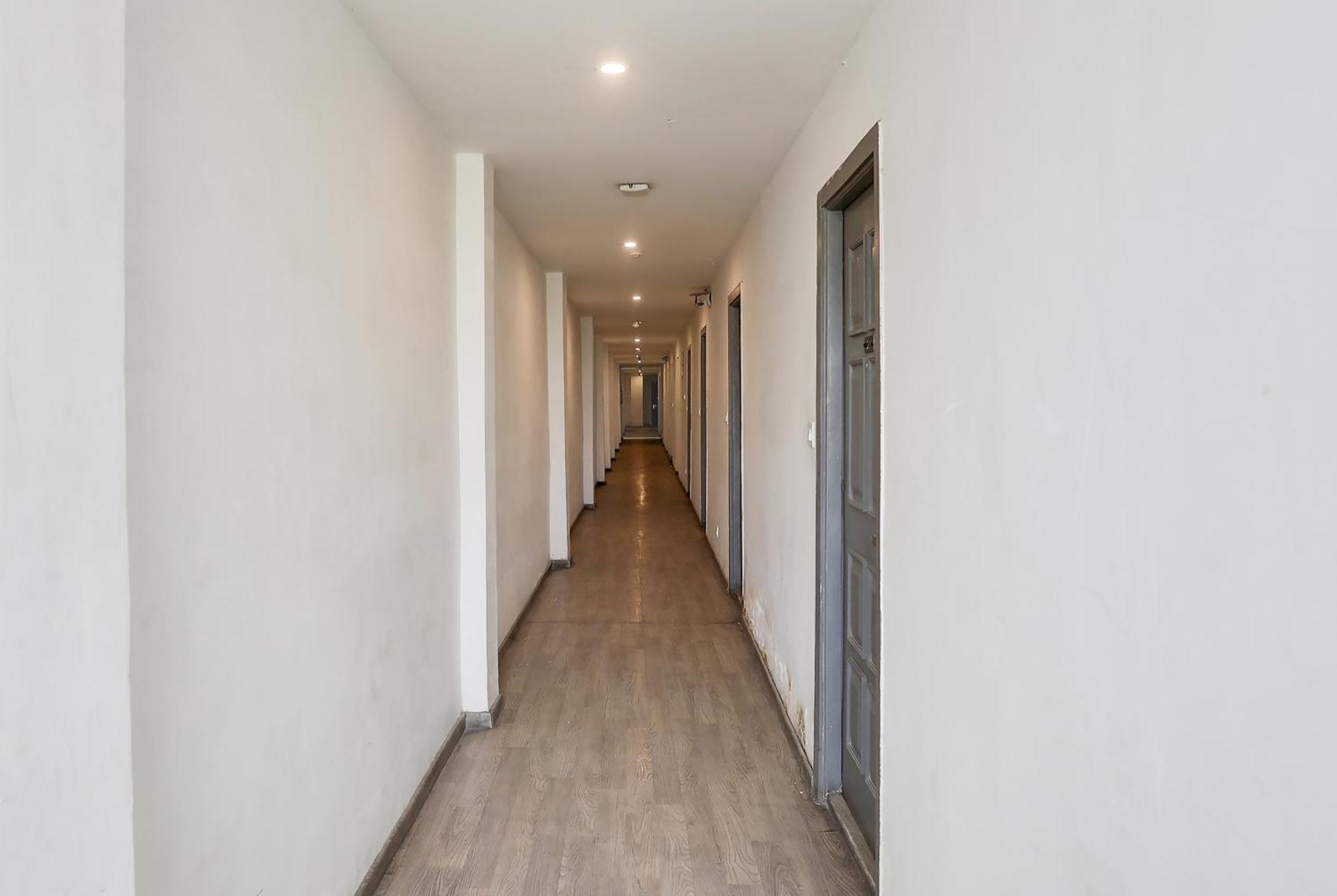Townhouse Rajdhani Residency Sururnagar Bagian luar foto